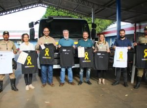 ENTREGA-DE-CAMISETAS-MAIO-AMARELO-ELDORADO-29-04-5-scaled-1.jpg